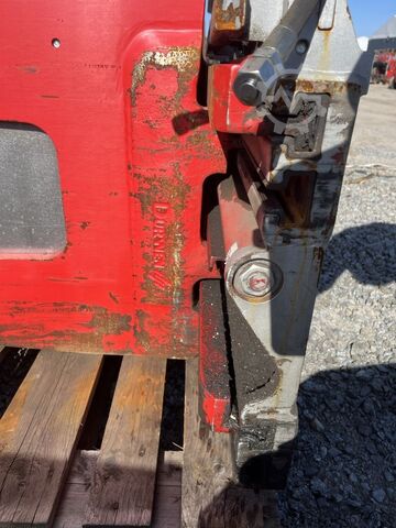 Kutu kelepçesi Durwen UKK 25-PSD-E