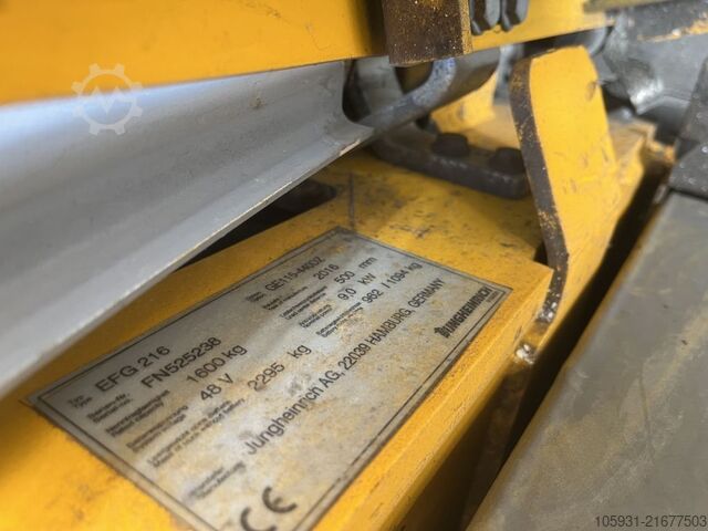 Elektrikli 3 tekerlekli forklift Jungheinrich EFG216