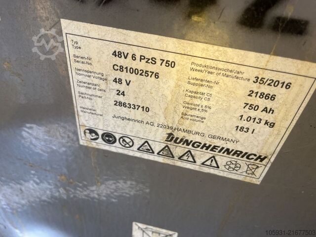 Elektrikli 3 tekerlekli forklift Jungheinrich EFG216