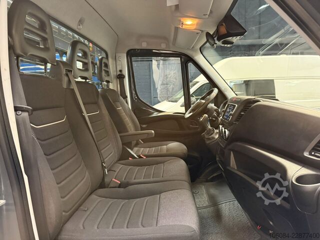 Autoutilitară basculantă IVECO Daily 35S18 3,0l 3 Seiten Kipper KLIMA AHK 3,5T