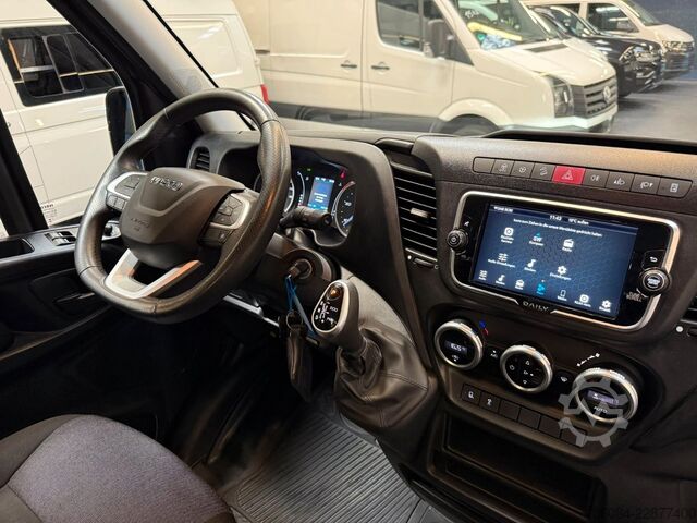 Autoutilitară basculantă IVECO Daily 35S18 3,0l 3 Seiten Kipper KLIMA AHK 3,5T