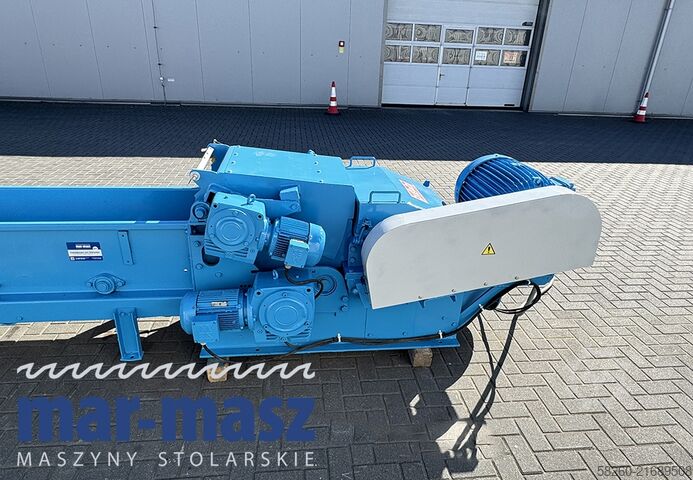 Fahasító Aprítógép Aprítógép JENZ HE180-500WEA z gąsienicą