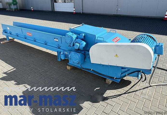 Fahasító Aprítógép Aprítógép JENZ HE180-500WEA z gąsienicą