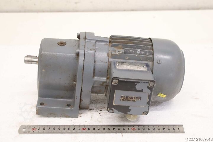 Motoréducteur 0,37 kW 101 tr/min Flender Himmel Z10-M1C4
