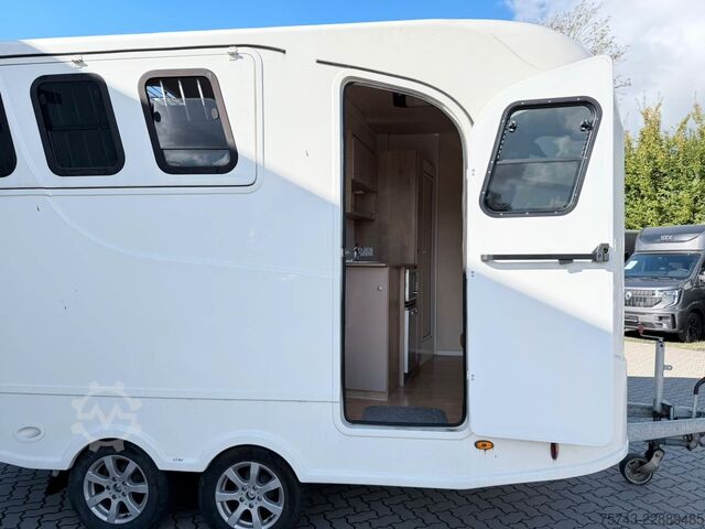 Hestetransporttrailer  ANKA  3 Pferd3,5t  Pferdeanh. Wohn. Dusche