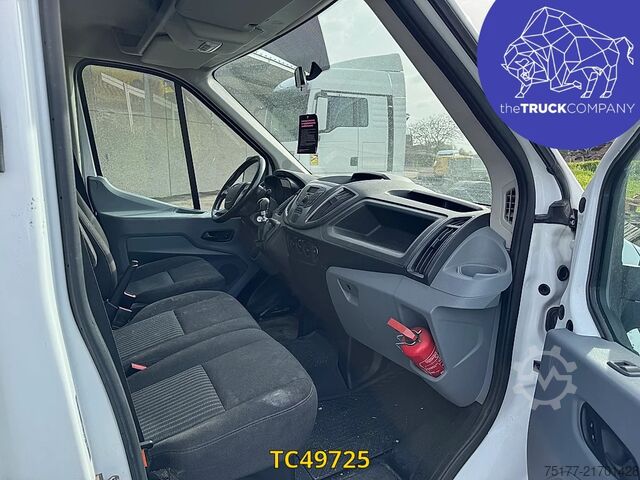 Furgão de painéis Ford Transit 290 L2H2 TREND