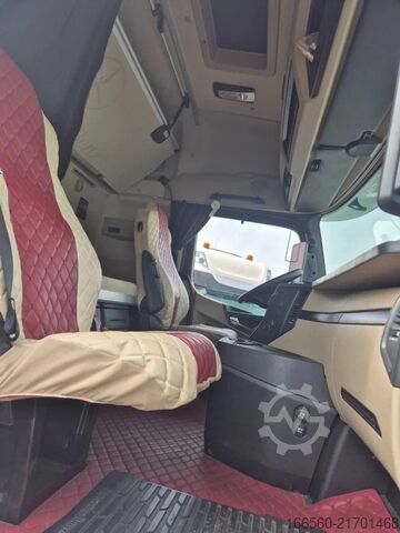 Standard-Traktor Mercedes-Benz Actros 1845