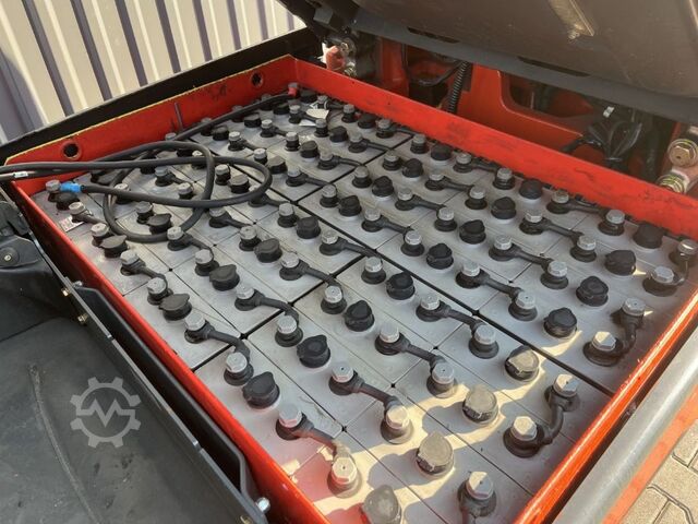Elektro 4 Rad-Stapler Linde E 20-01