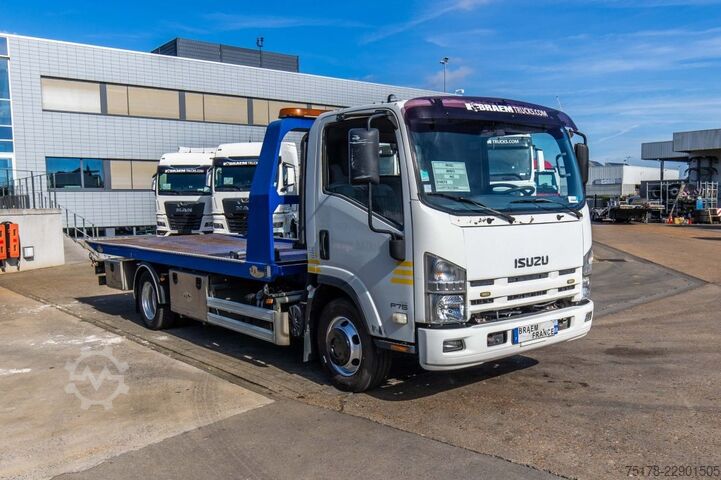  ISUZU NPR 75