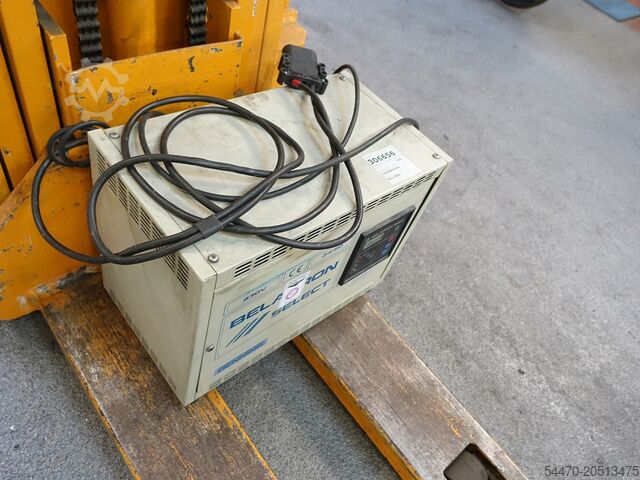 Elektrische hoogwerker GRUMA EGV 1600