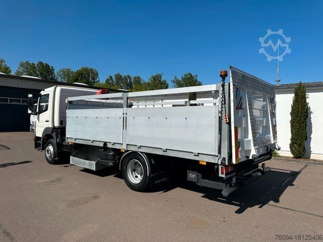 Vrachtauto met open laadbak MERCEDES-BENZ Atego 1222 4x2 Pritsche KRAN Funk Greifer Ladeb.
