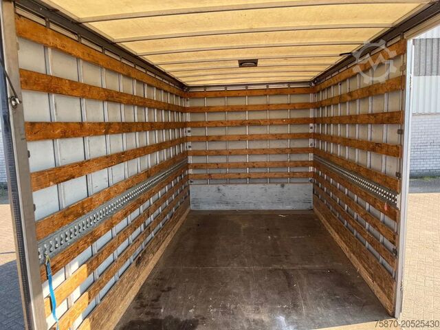 Koffer Mercedes-Benz Sprinter 513 2.2 CDI