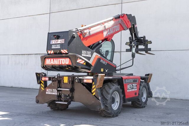 Teleszkópos rakodó Manitou MRT 1845