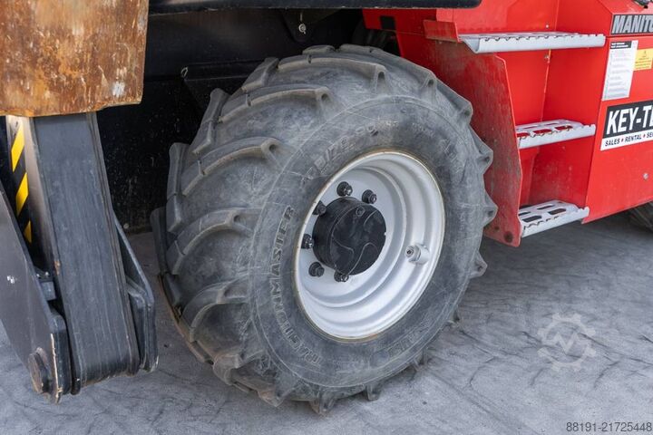 Teleszkópos rakodó Manitou MRT 1845