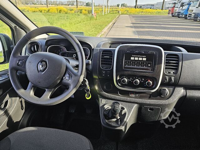 Camioneta familiar de techo alto RENAULT TRAFIC 2.0 DCI DCI 120 ENERGY L2