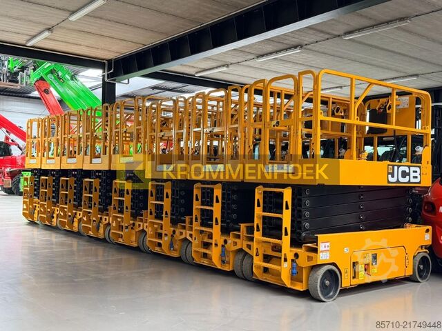 Scissor lift JCB S 3246 E