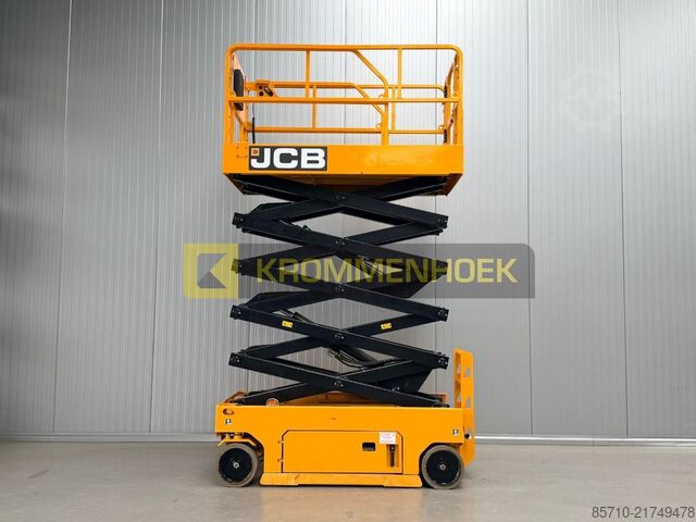 Scissor lift JCB S 3246 E