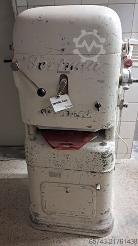 Elválasztó és kerekítő tekercsekhez Fortuna Automat A3