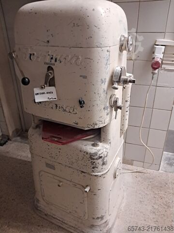 Elválasztó és kerekítő tekercsekhez Fortuna Automat A3