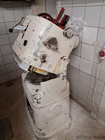 Elválasztó és kerekítő tekercsekhez Fortuna Automat A3