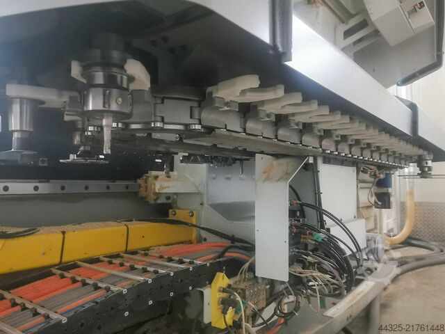 5-akse bearbejdningscenter BIESSE ROVER C 9.50 CONF. 3