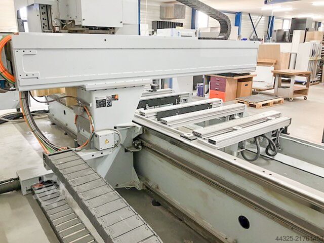 Verwerkingscentrum met randafwerking HOMAG BAZ 211/VENTURE 20L
