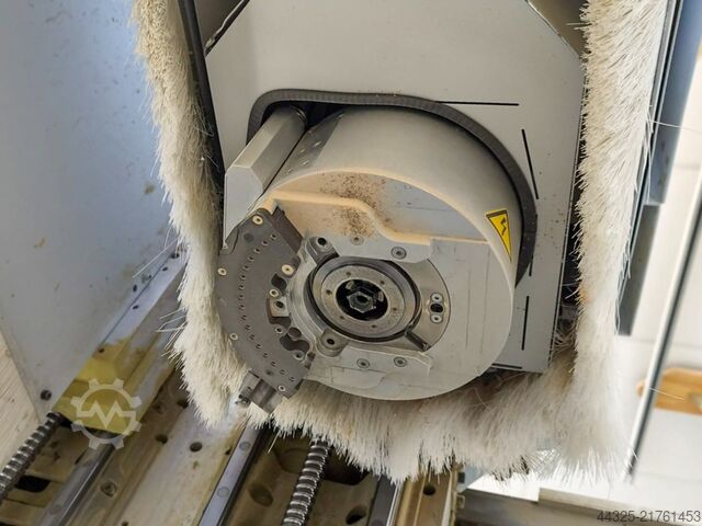 Verwerkingscentrum met randafwerking HOMAG BAZ 211/VENTURE 20L