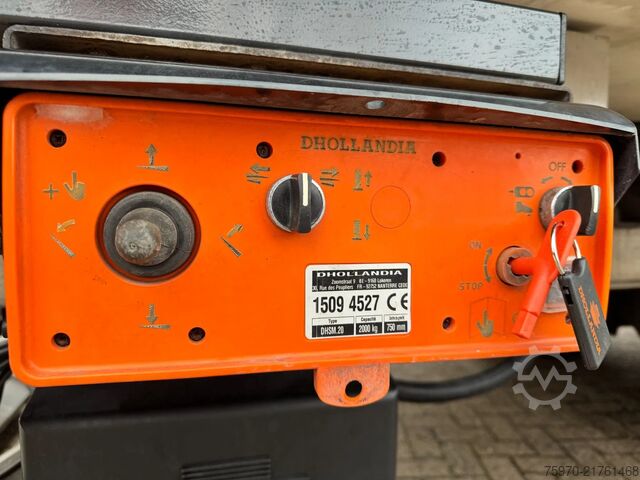 Kyld/fryst transport Mercedes-Benz Atego 1221 CARRIER 850 - CHEREAU - DHOLLANDIA -...