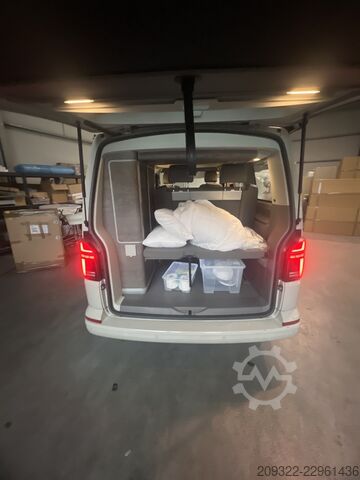 τροχόσπιτο Volkswagen California Ocean 2023 Automatico | Tetto a soffietto