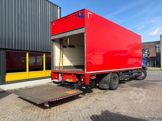 Kuffert DAF CF 230 + DHOLLANDIA LOADLIFT + 19 TON + BOX 7,4...
