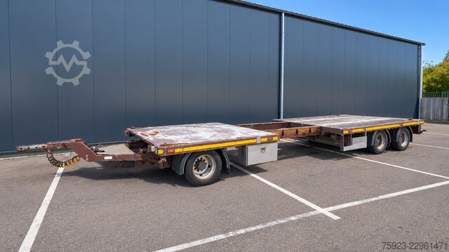  DRACO 3 axle Flatbed trailer with twistlocks extendable