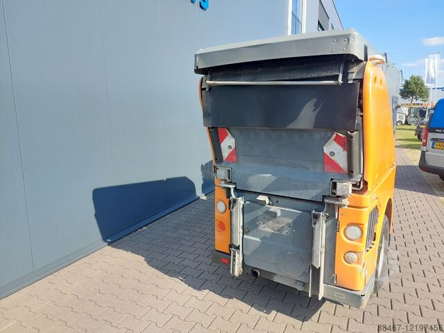 Straatveegmachine Hako Citymaster 1600