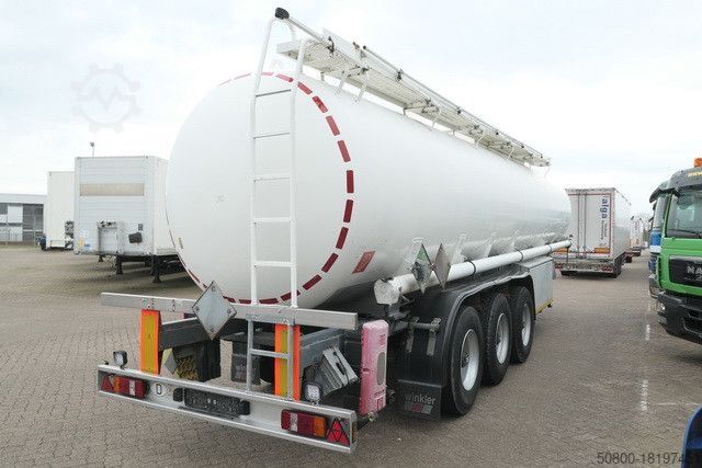 Ημιρυμουλκούμενο βυτιοφόρο KÄSSBOHRER STH 34/10-24/Tank 34.000 ltr./Unterbefüll./Pumpe