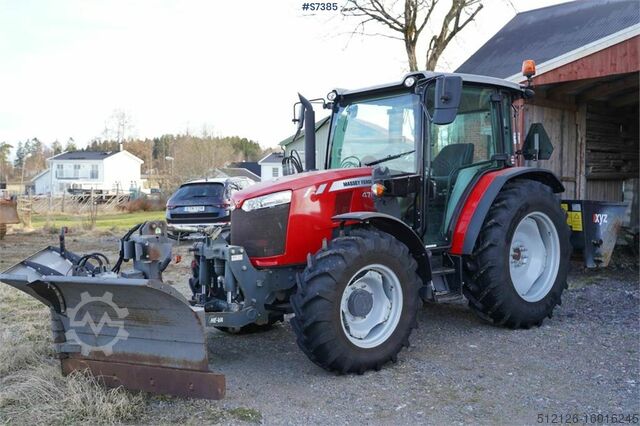 Tractor Massey Ferguson MF 4707 with sand spreader and folding plough