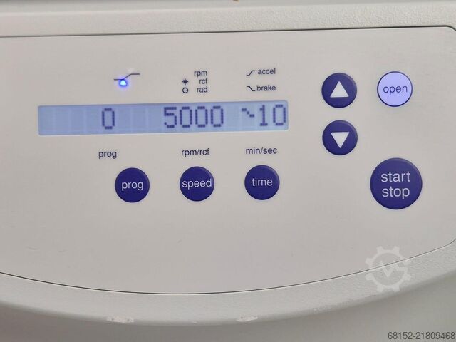 Επιτραπέζια φυγόκεντρος Eppendorf 5804 Eppendorf 5804