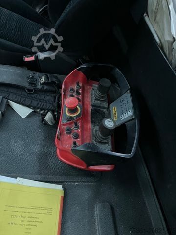 Tre-sidet tipbil MERCEDES-BENZ 1223