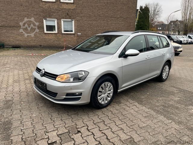 Minibus VOLKSWAGEN Golf 1.6 TDI DSG Variant* Navi* Klima* MFL* PDC