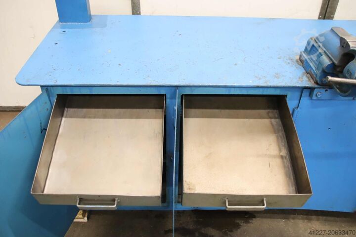 Mengeneli çalışma tezgahı unbekannt 3305/970/H1400 mm