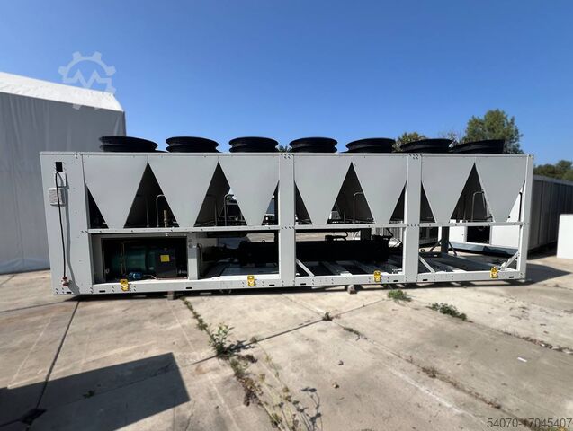 Chiller New Aircooled Chiller Emicon ERAH 8120 MC VS HE KE 785 KW 2022 yom