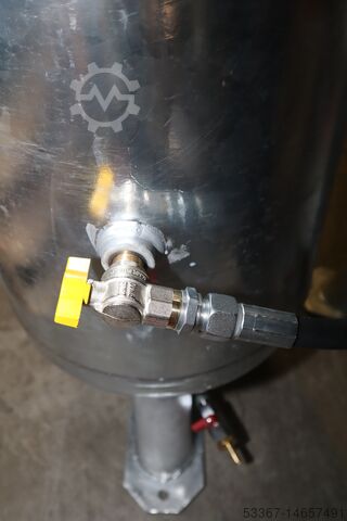 2 x 90 liter persluchttanks Accu BWB Behälter Werk 2 x 90 Liter Behälter stehend 11 bar