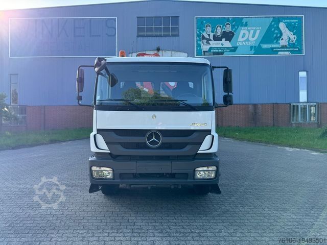 Truck mounted crane MERCEDES-BENZ Axor 2633 Kipper mit Kran Fassi F135