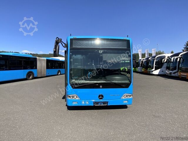 Kloubový autobus Mercedes-Benz Conecto G
