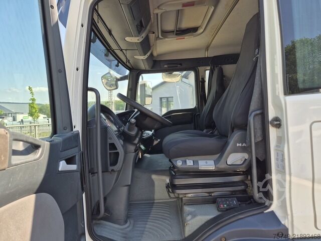 Pritschenwagen man TGL 8.210 Doka Pritsche 1. Hand, erst 80Tkm!