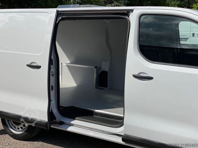 Vagonetă cu cutie lungă FIAT Scudo L3 Aut. Carplay. Navi. Klima. PDC