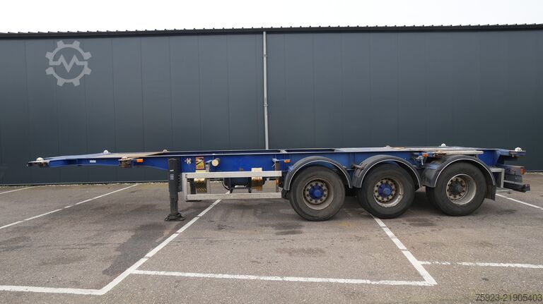 Transport av containrar Burg Container transport trailer adr 20/30ft