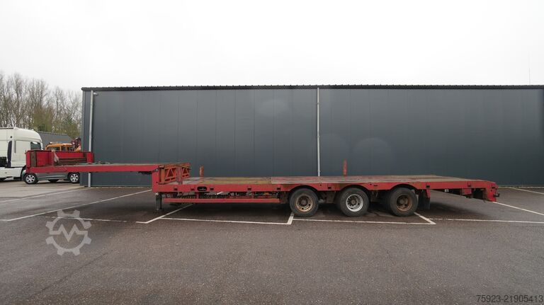 Semi carregador baixo Nooteboom 3 axle semi low loader extendable
