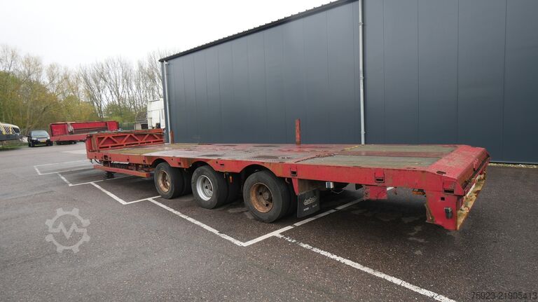 Semi carregador baixo Nooteboom 3 axle semi low loader extendable