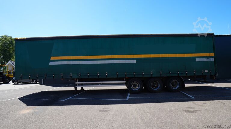 Presenninger, der kan skubbes Burg 3 axle curtainside trailer