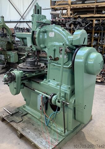 Vertikální drážkovací stroj GSP MORT 730