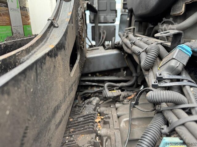 Kranbil DAF CF410 FAQ HMF 2620, Unfall - Damaged.